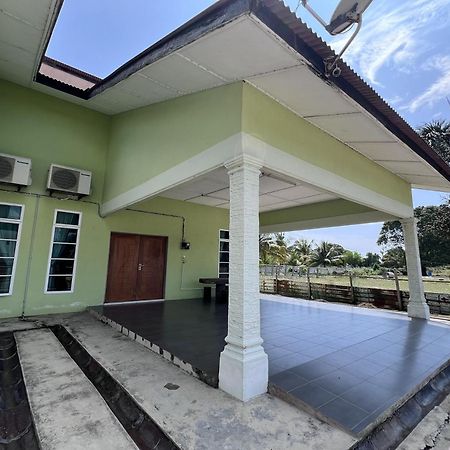 Saujana Villa Cherok Paloh, Kuantan Beach Kampung Ceruk Paluh Exterior photo